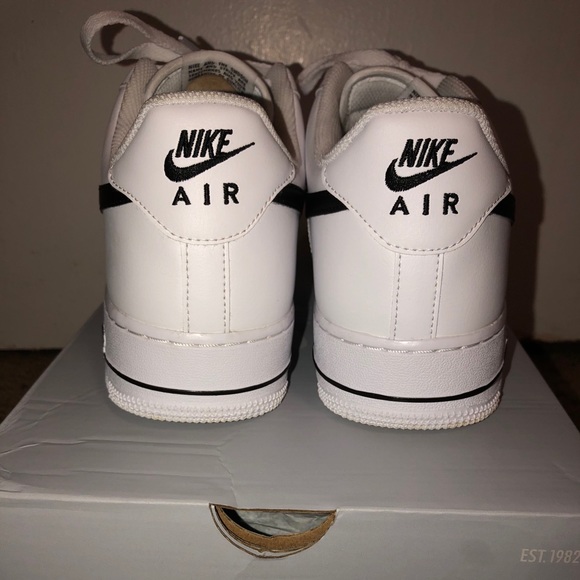 Airforce 1s size 11s! - Picture 4 of 6